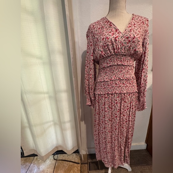Floral Pink Maxi Dress - Picture 1 of 9
